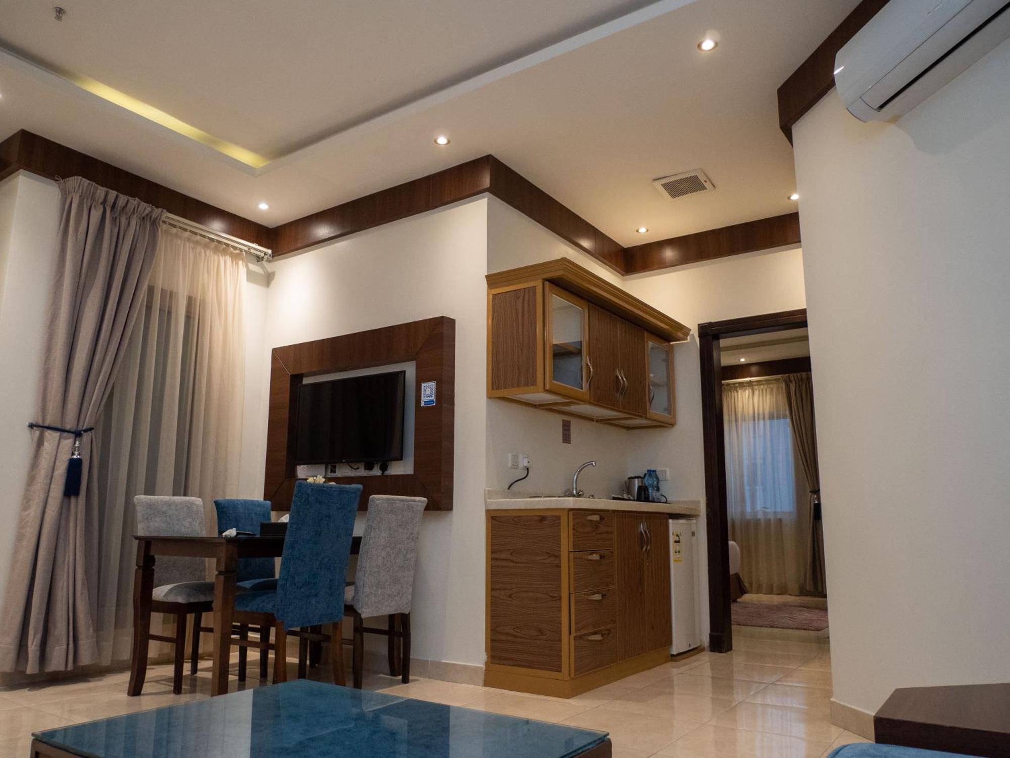 Innyar Hotel Riyadh Exteriör bild