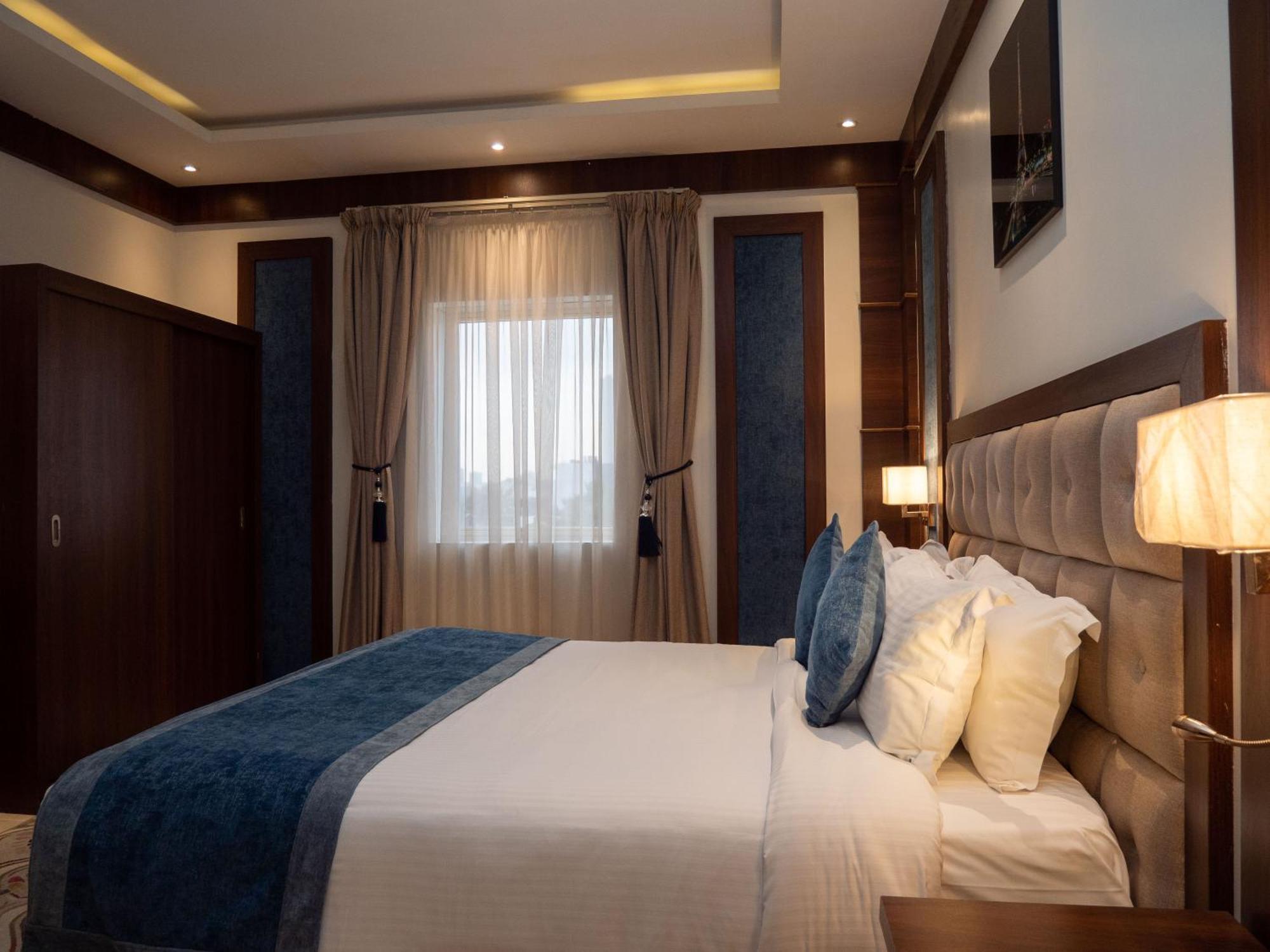 Innyar Hotel Riyadh Exteriör bild